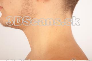 Photo reference of neck 0004